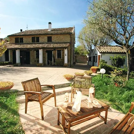 Holiday Via Consolazione Apartment Castel Colonna